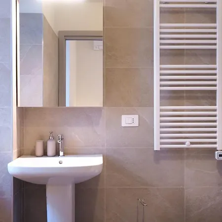 Primopiano - Albertini Flats * Milano