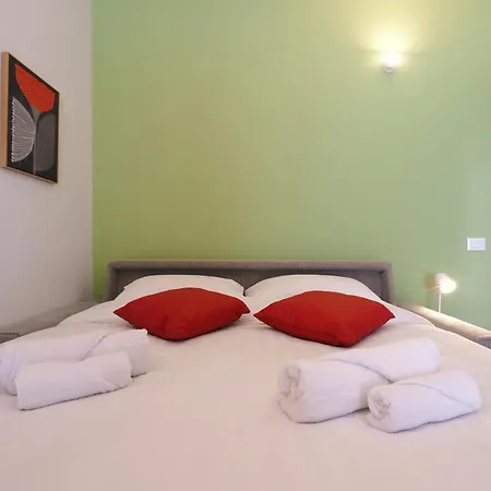 Appartamento Primopiano - Albertini Flats