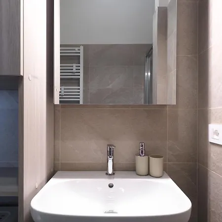 Primopiano - Albertini Flats * Milano